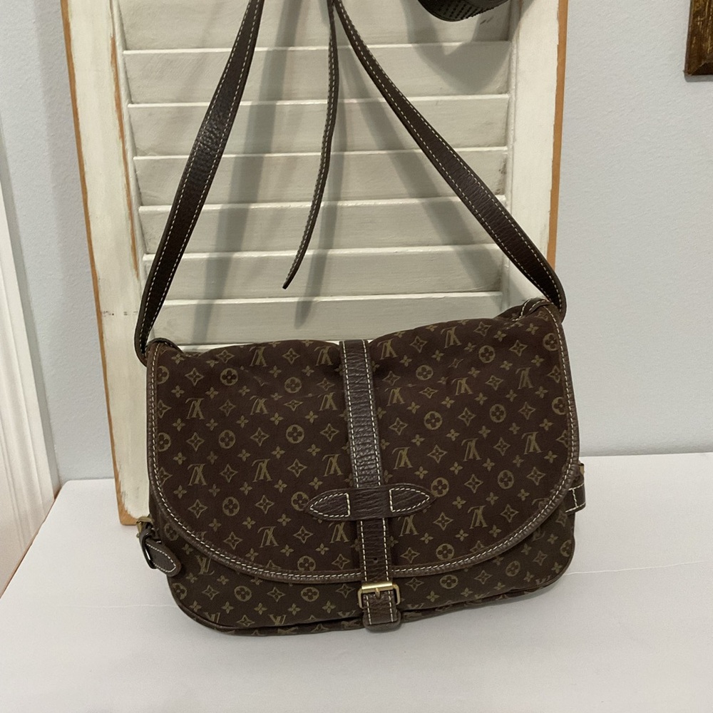 Louis Vuitton Crossbody Min Lin Monogram Saumar